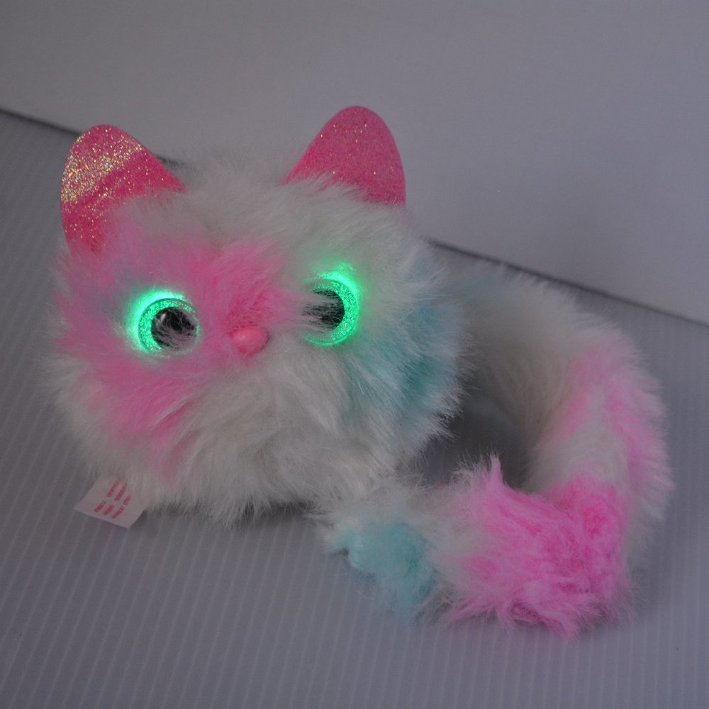 PATCHES WHITE PINK MINT Pomsies Pom Pom Wearable Plush Interactive Pet Toy WORKS